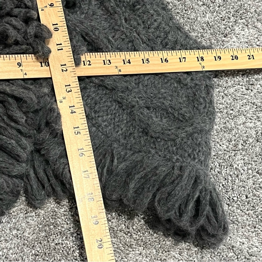 Hand Knit & Heartfelt by Anthropologie Women’s Vest Gray Size XS/S Alpaca Wool - Picture 6 of 11